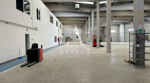 Foto 5 von Fabrikhallen zur Miete in Calle Salvador Seguí, 1, Abrera, Barcelona