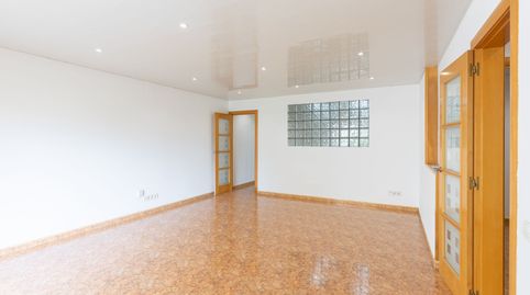 Foto 4 de Piso en venta en Casagemes, Badalona