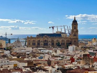 Flat with balcony for sale in Centro