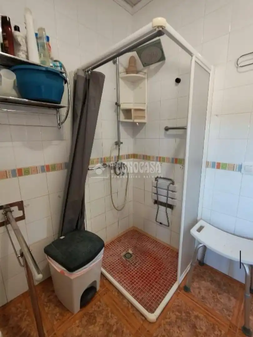 Baño de Finca rústica en venta en Marchena con Aire acondicionado