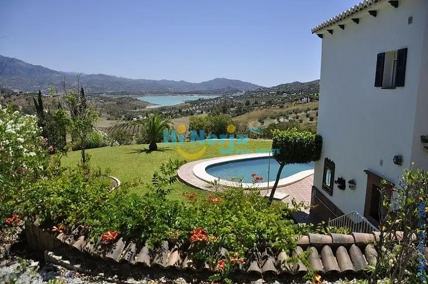 Haus mit Pool zum Verkauf in Viñuela, imagen 4