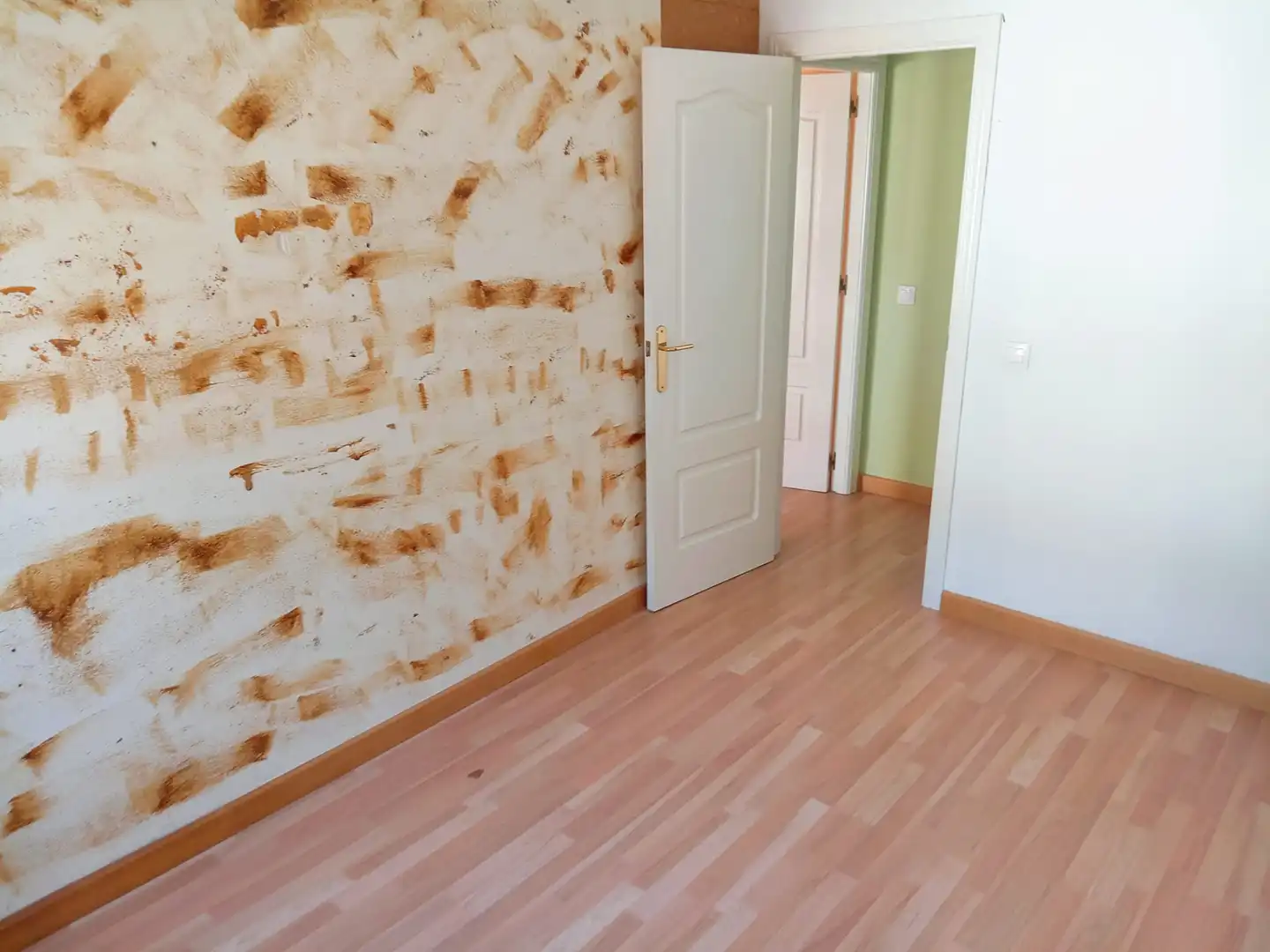 Habitación de Piso en venta en Molina de Segura con Aire acondicionado, Calefacción y Jardín privado
