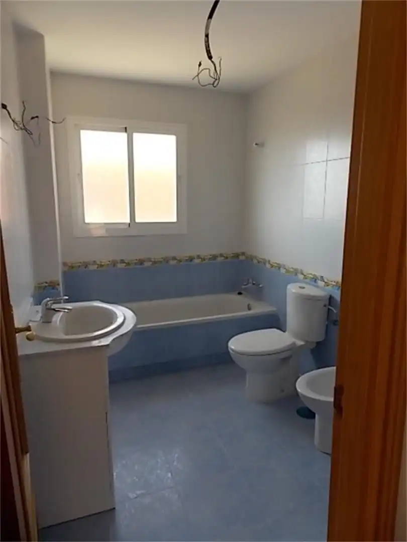 Casa de obra nueva con jardín en venta en Calle Pablo Neruda 6, imagen 18
