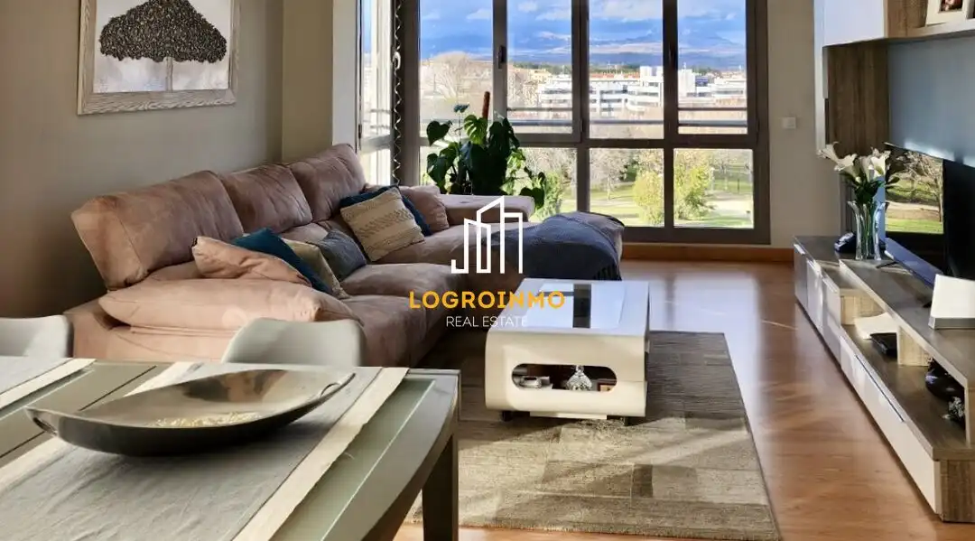 Wohnzimmer von Wohnung zum Verkauf in  Logroño mit Klimaanlage, Heizung und Terrasse