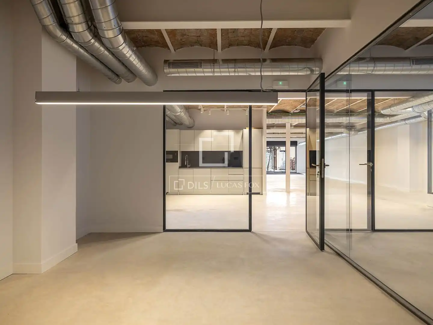 Loft zum Verkauf in Barcelona mit Klimaanlage und Heizung