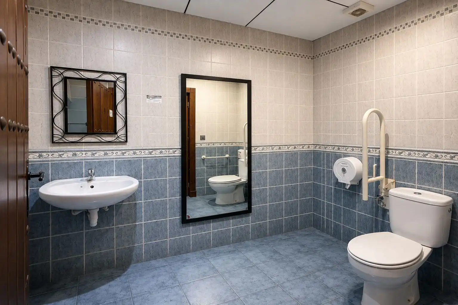 Badezimmer von Geschaftsraum zum Verkauf in El Ejido