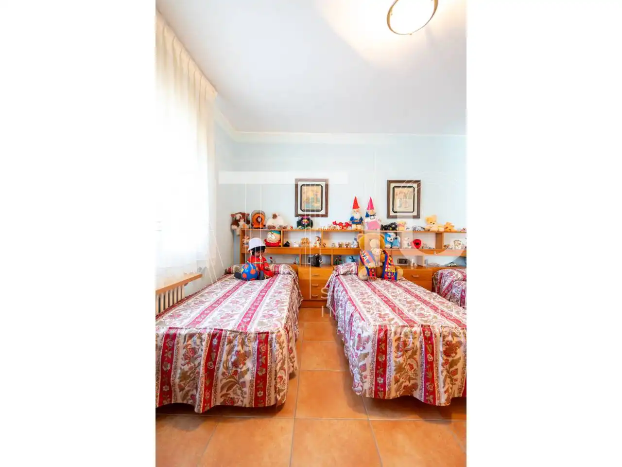 Dormitori de Casa o xalet en venda en Castellar del Vallès amb Aire condicionat, Calefacció i Terrassa