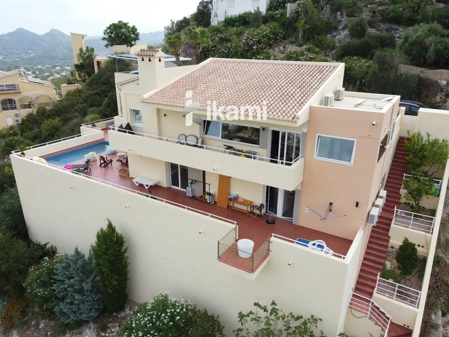 Detached homes for sale in Pedreguer, Alicante