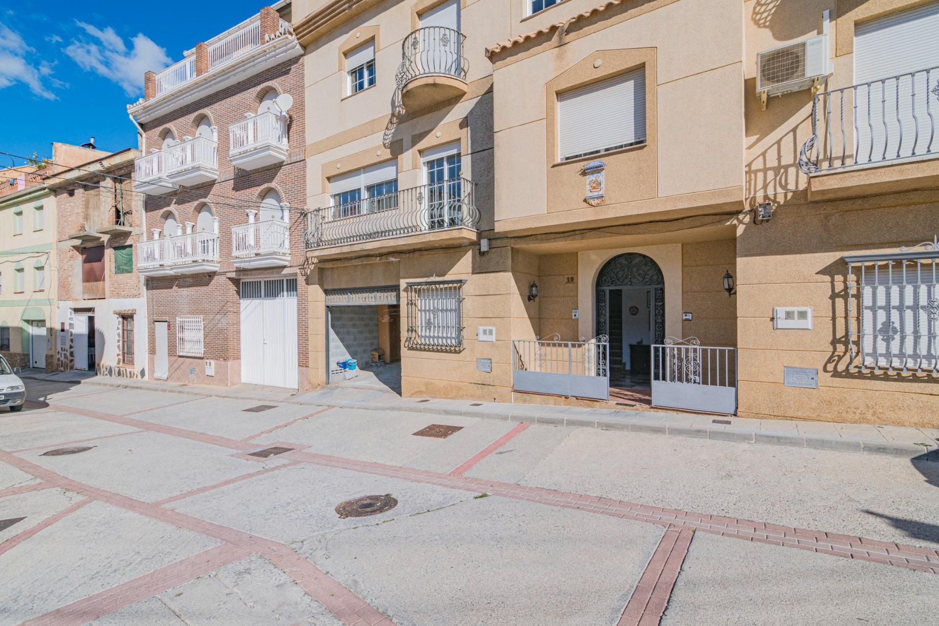Vista exterior de Casa o xalet en venda en Quéntar amb Aire condicionat, Calefacció i Terrassa