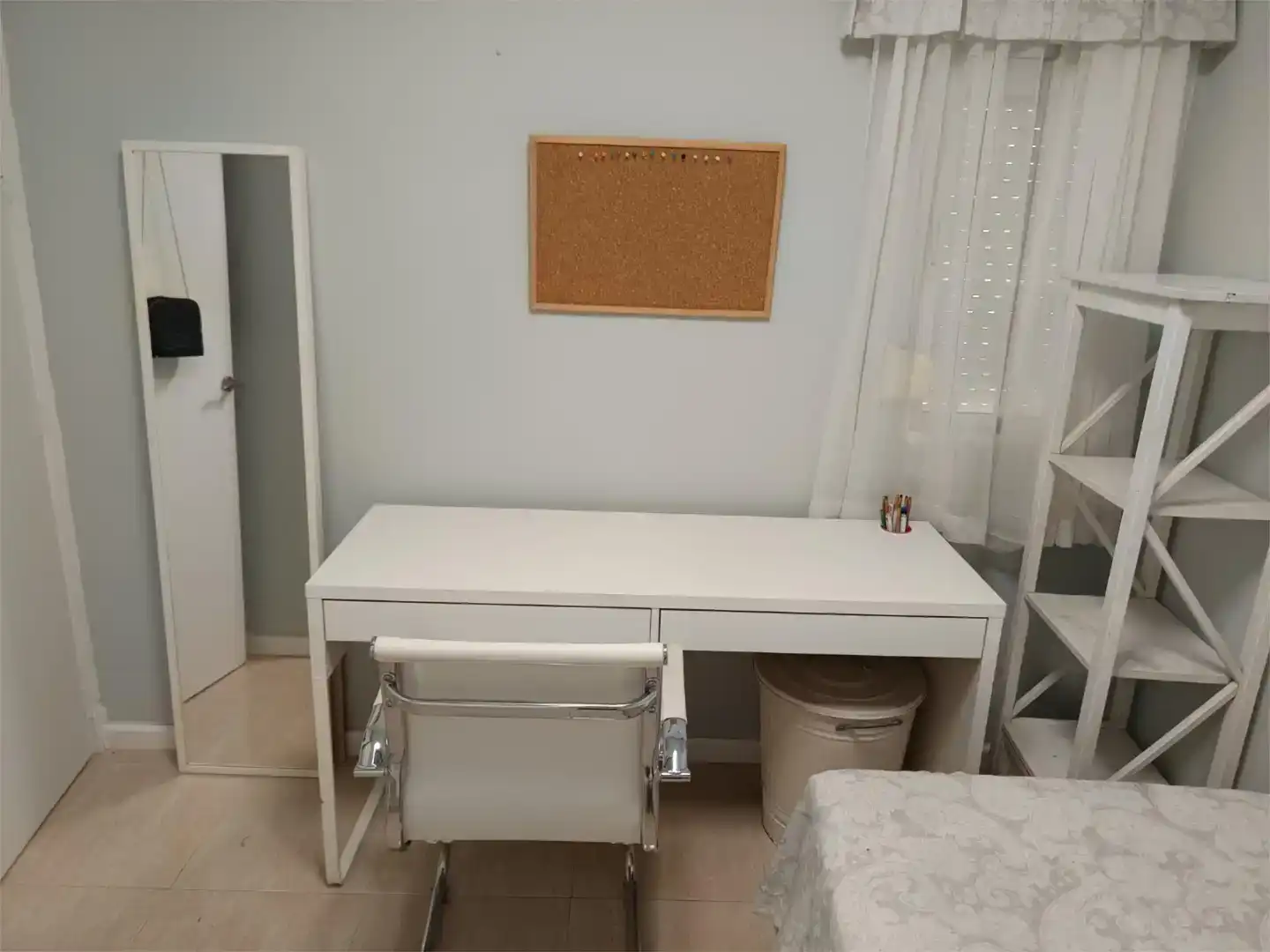 Bedroom of Flat for share in Madre de Dios - Vallesequillo