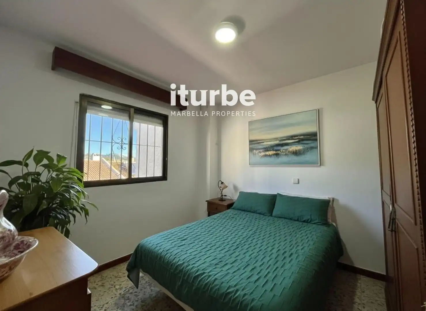 Habitación de Casa adosada en venta en Marbella con Aire acondicionado, Terraza y Horno