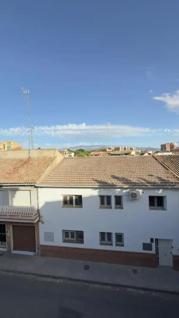 Exterior view of Flat for rent in Granada  with Air Conditioner, Furnished and Oven