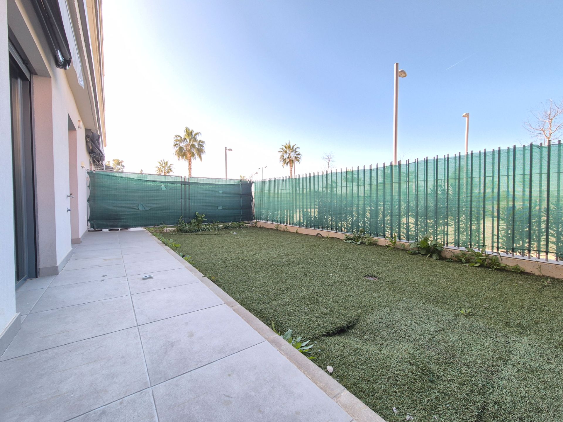 Terrassa de Pis en venda en Dos Hermanas amb Aire condicionat, Calefacció i Jardí privat