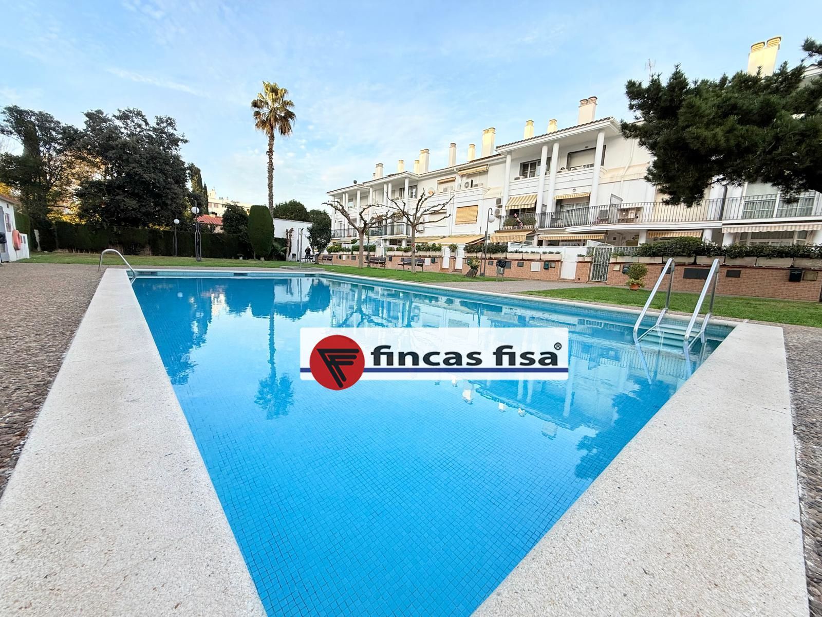 Swimming pool of Single-family semi-detached for sale in Premià de Mar  with Air Conditioner, Heating and Private garden