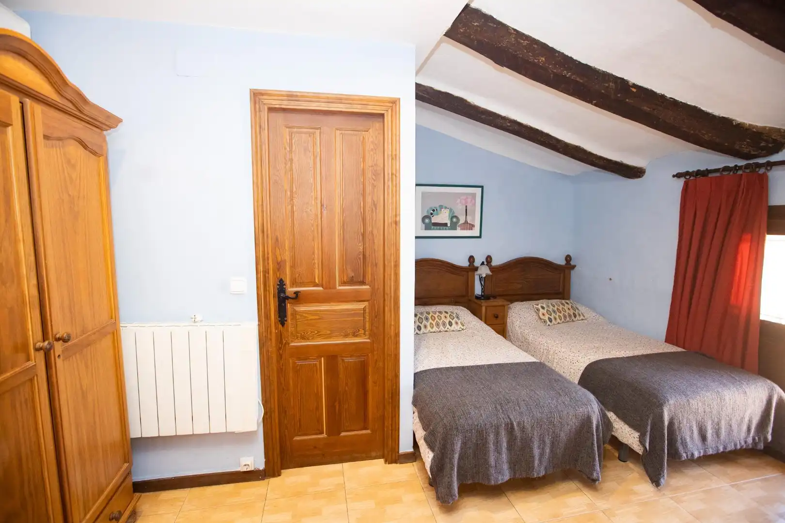 Schlafzimmer von Gebäude zum Verkauf in Siétamo