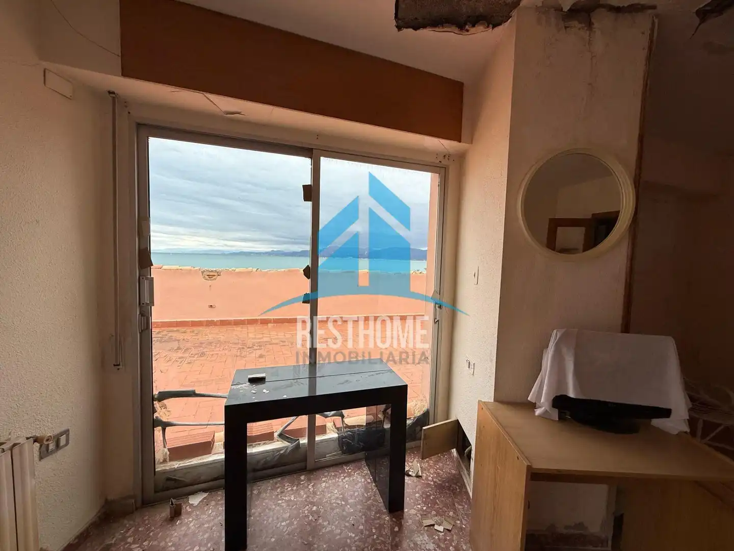 Vista exterior de Local en venta en Cullera