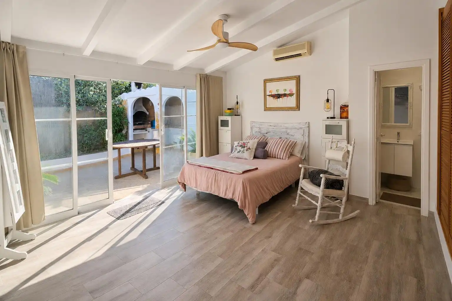 Dormitori de Casa o xalet en venda en Llucmajor amb Aire condicionat, Calefacció i Jardí privat