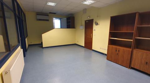 Foto 5 de Oficina de alquiler en Pozokoetxe, Basauri