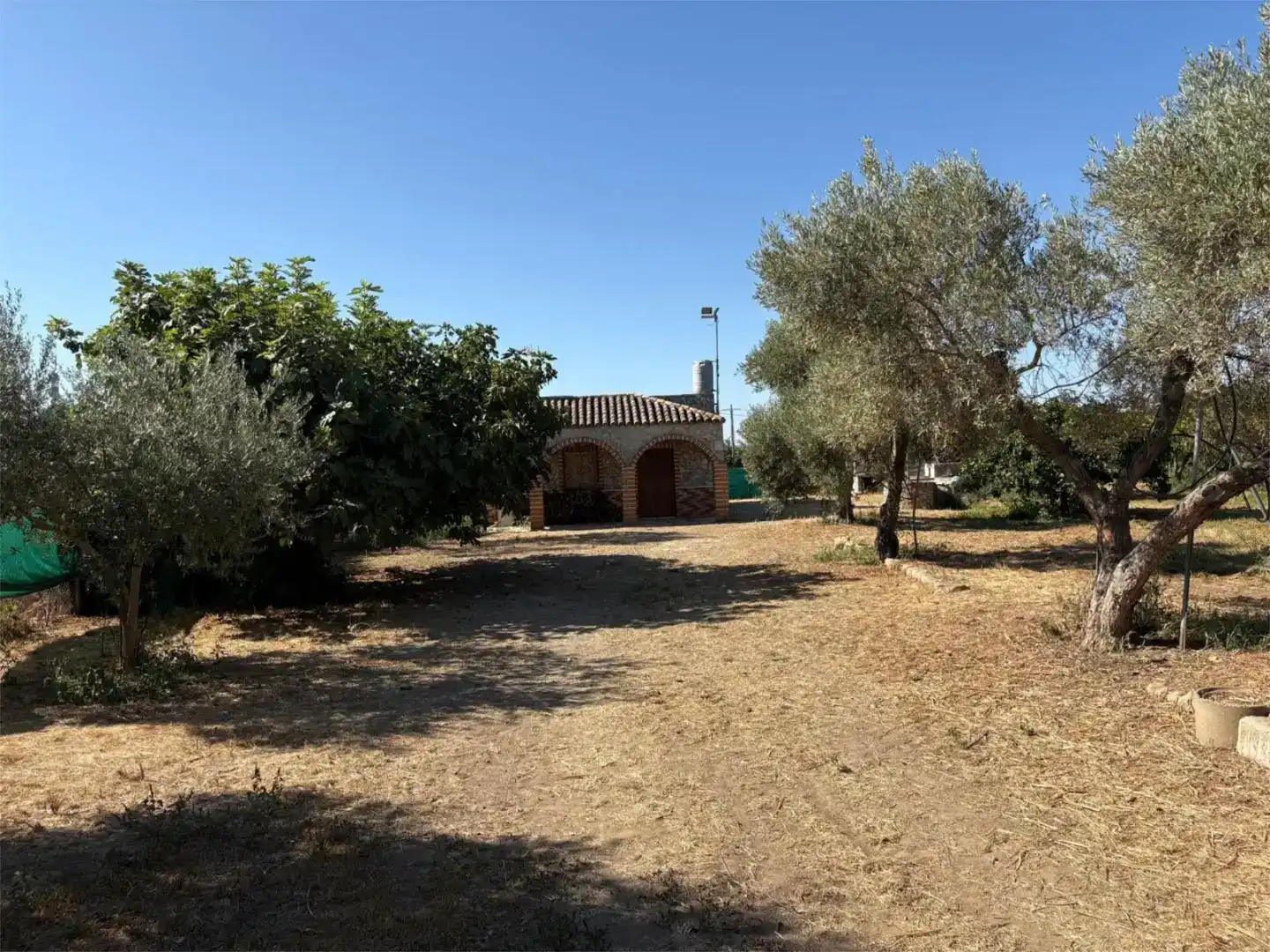 Finca rústica en venta en La Algaba con Piscina