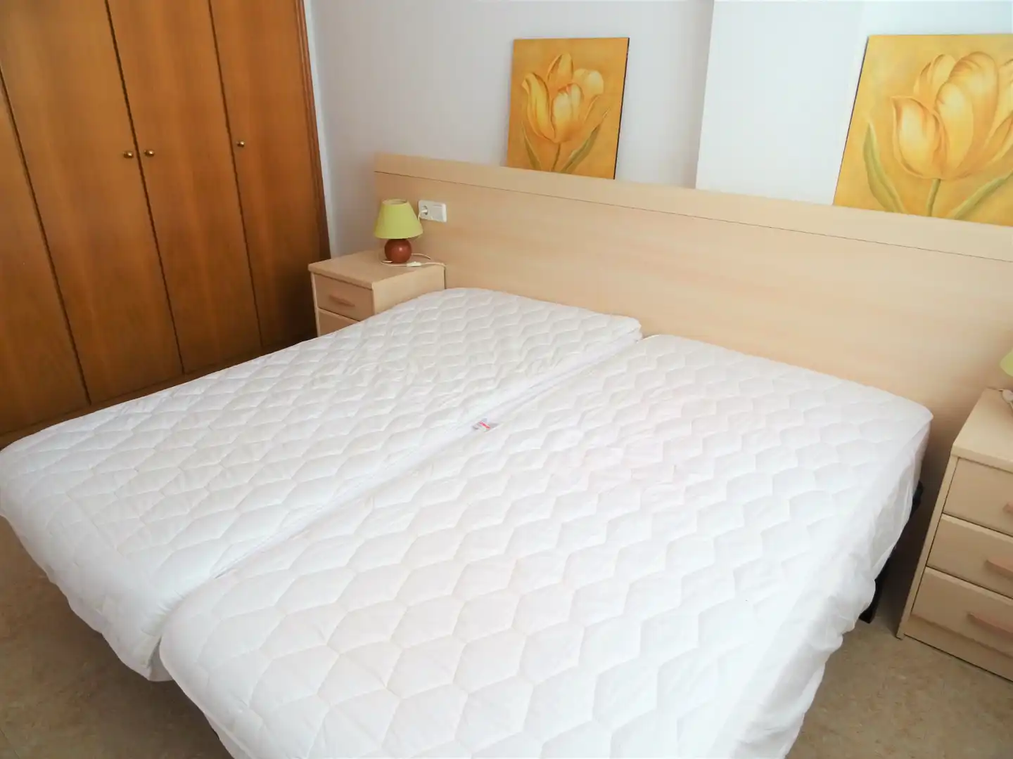 Dormitori de Apartament de lloguer en Alcalà de Xivert amb Aire condicionat, Terrassa i Moblat