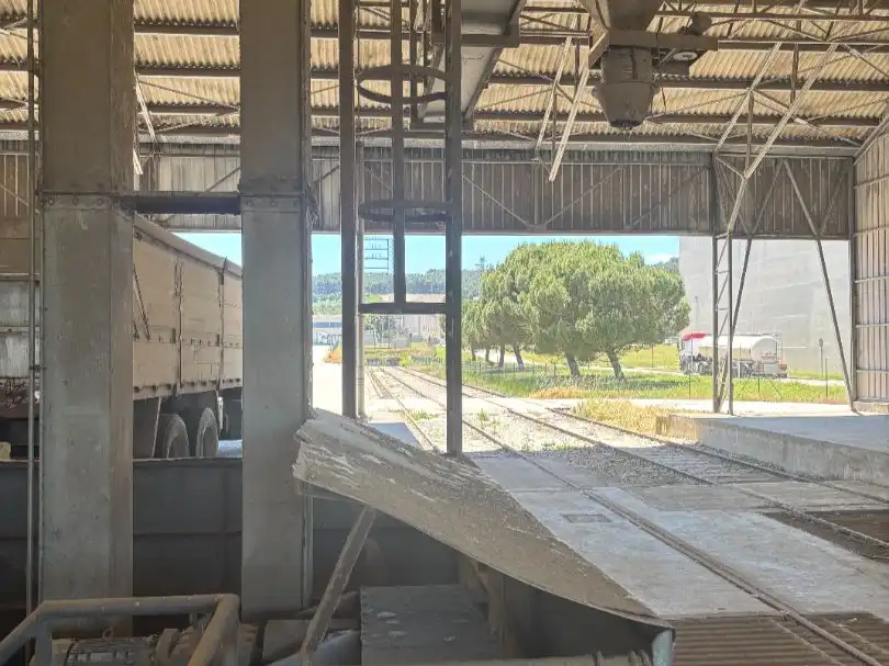 Nau industrial de lloguer a Calle López Bravo 60, imagen 8