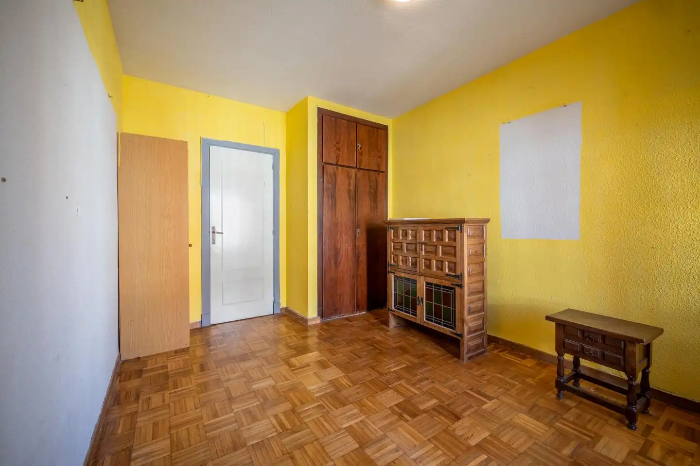 Habitación de Piso en venta en Ávila con Calefacción, Parquet y Terraza