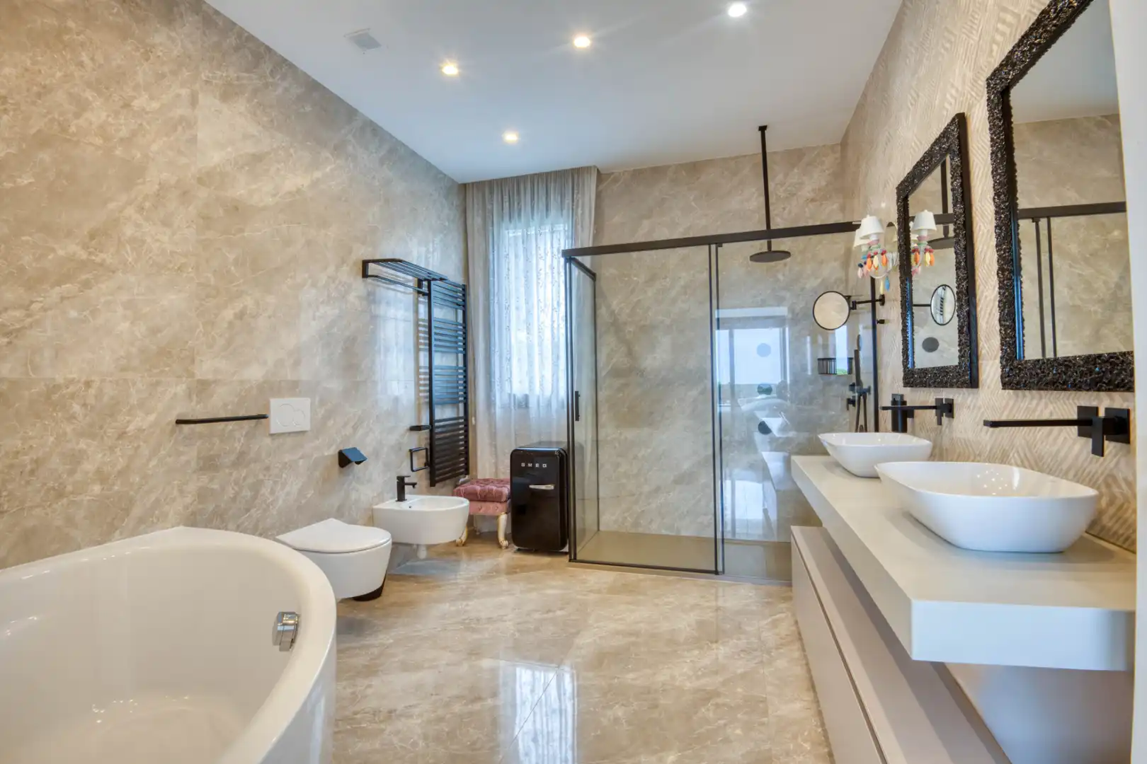 Chalet con piscina en venta en Carrer Cadí, imagen 23