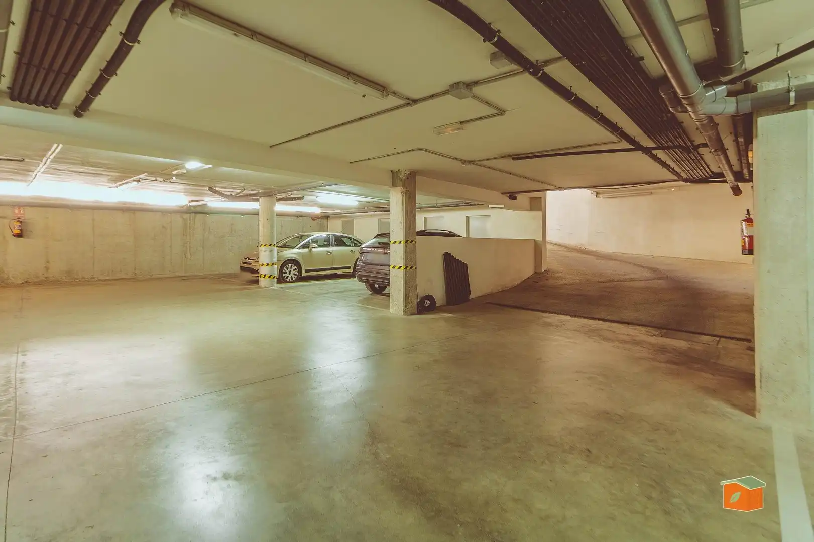 Parking de Piso en venta en La Sénia con Trastero, Amueblado y Alarma