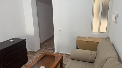 Photo 3 of Flat to rent in C. Cucarro, Plaza de Toros - Santa Rita,  Almería Capital