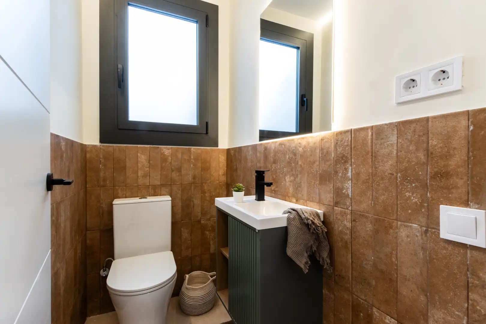 Badezimmer von Wohnung zum Verkauf in Terrassa mit Klimaanlage, Heizung und Terrasse