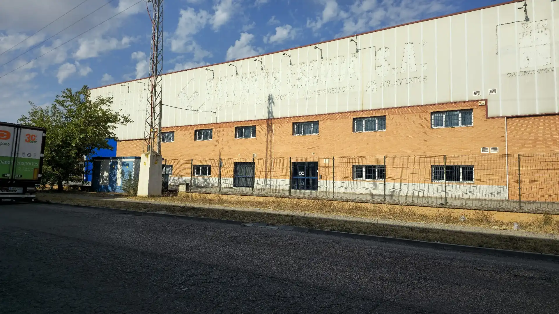 Industriegebäude zur Miete in La Motilla - Fuente del Rey, imagen 2