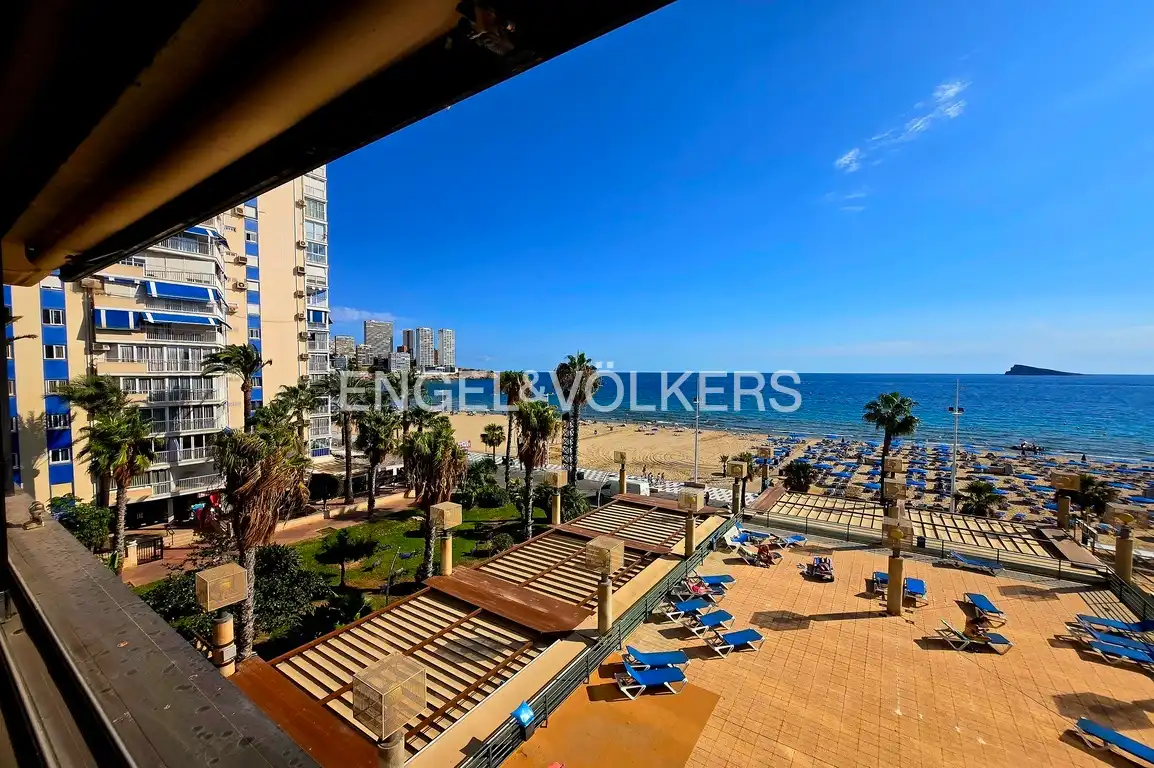 Apartamento con piscina en venta en Avenida del Mediterráneo 44, imagen 5