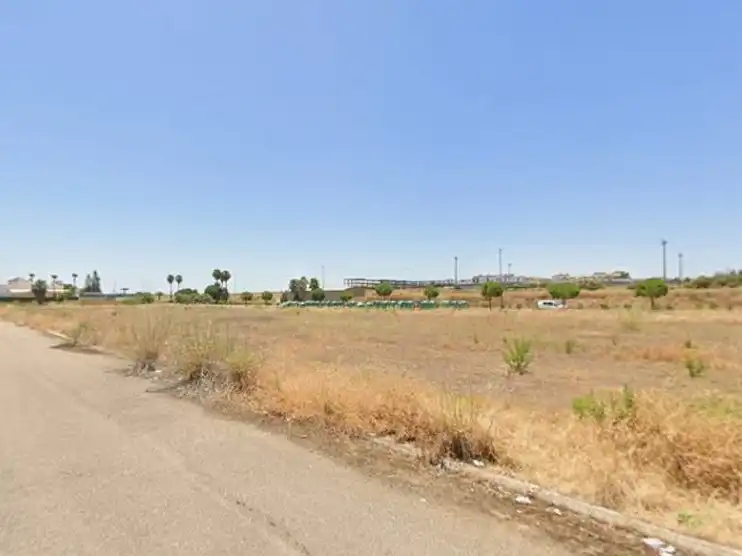 Terreny industrial en venda en Burguillos