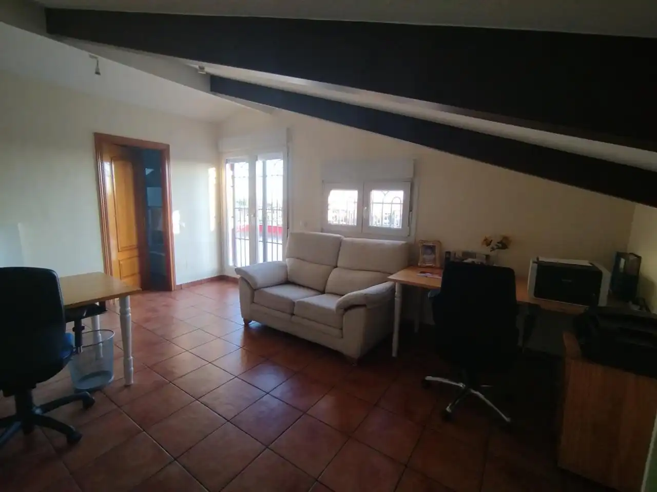 Living room of Houses for sale in Illescas  with Air Conditioner, Private garden and Swimming Pool
