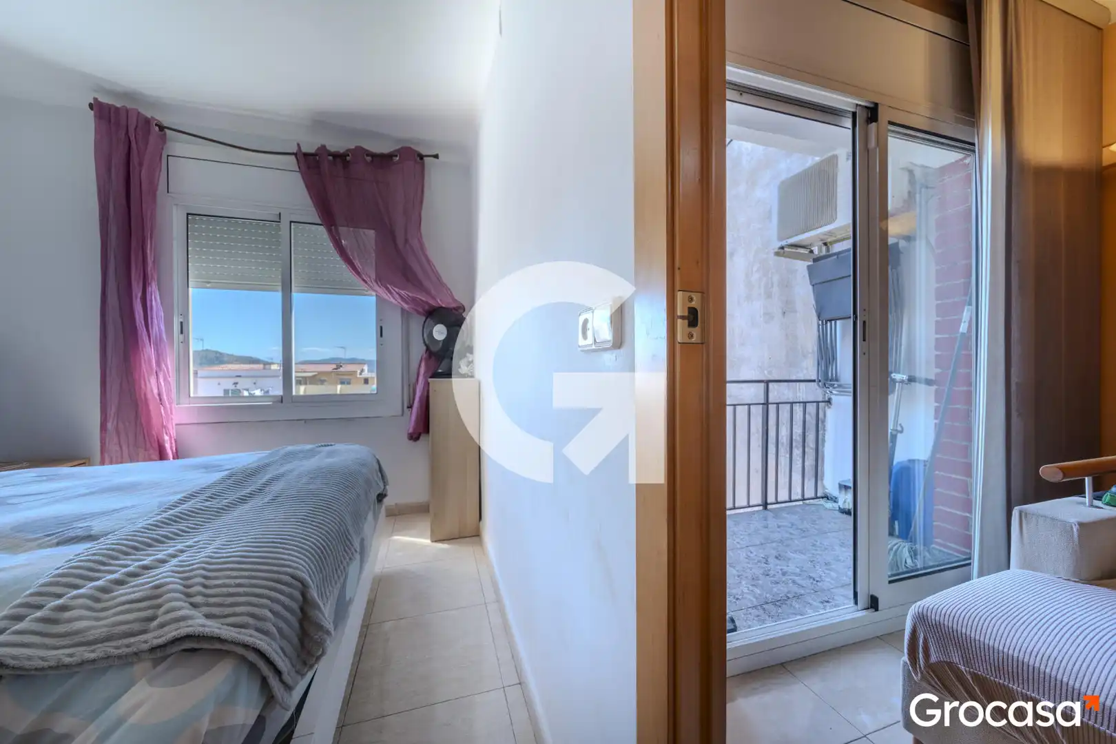Dormitori de Pis en venda en Barcelona amb Aire condicionat i Balcó