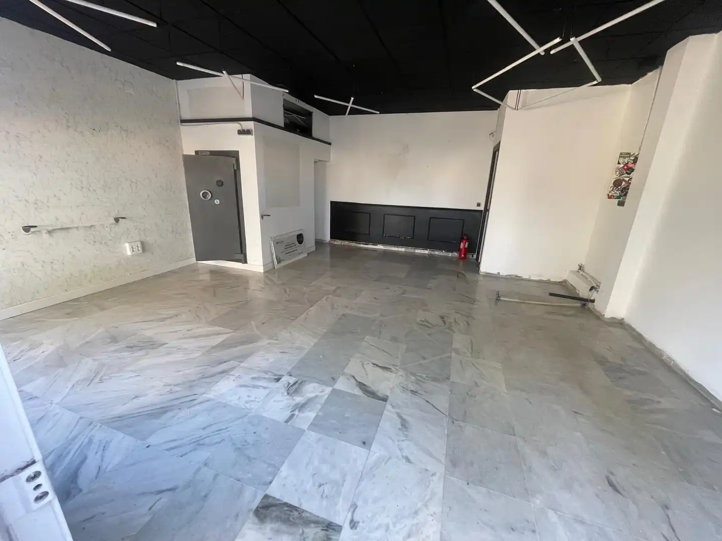 Local comercial en alquiler en Puerto de la Torre - Atabal, imagen 5