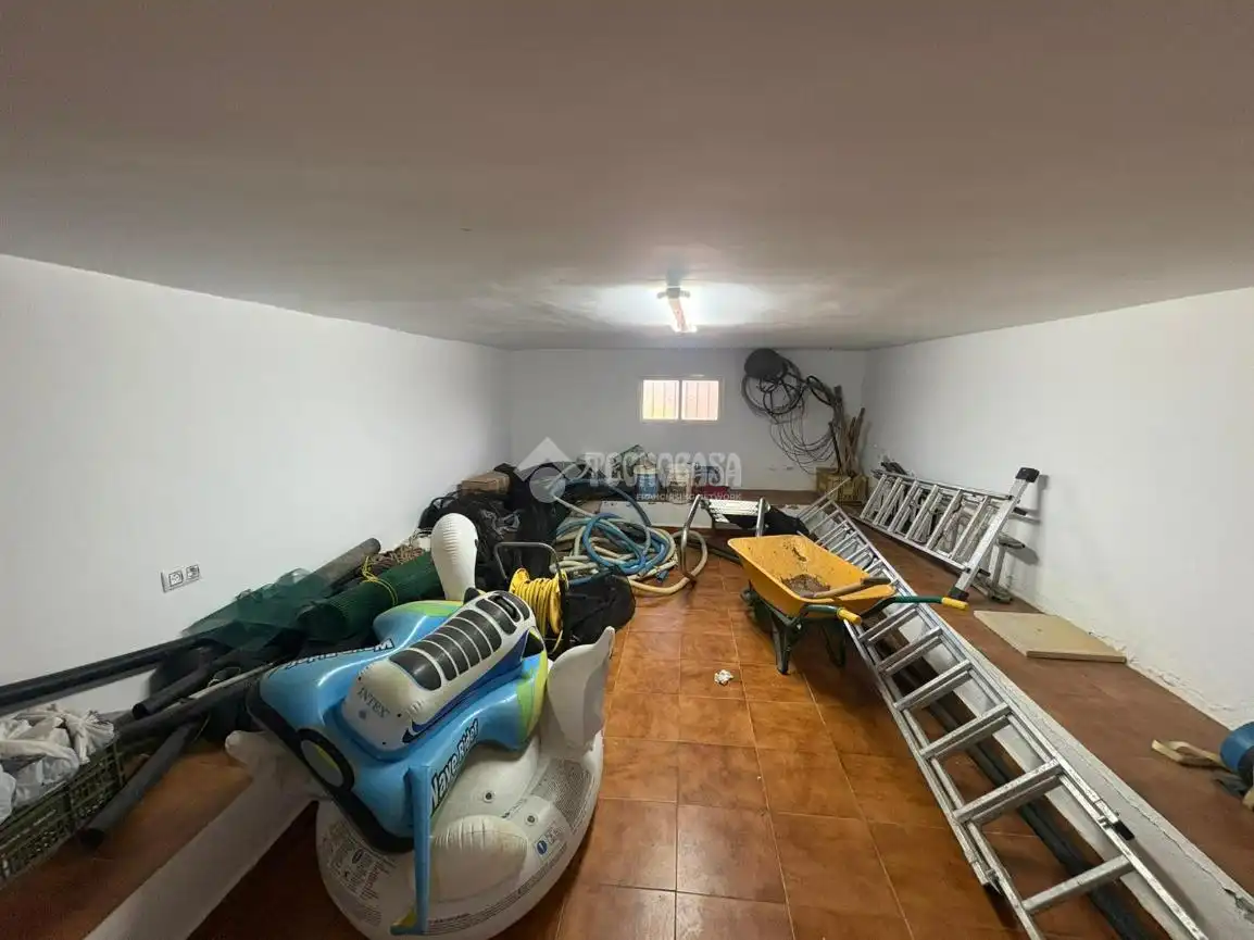 Country homes for sale in Andújar  with Private garden and Terrace