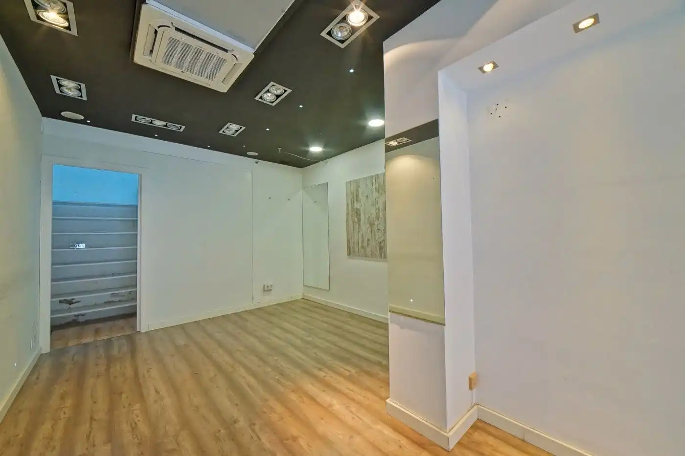 Business premises to rent in Carrer de Damià Campeny 5, imagen 5