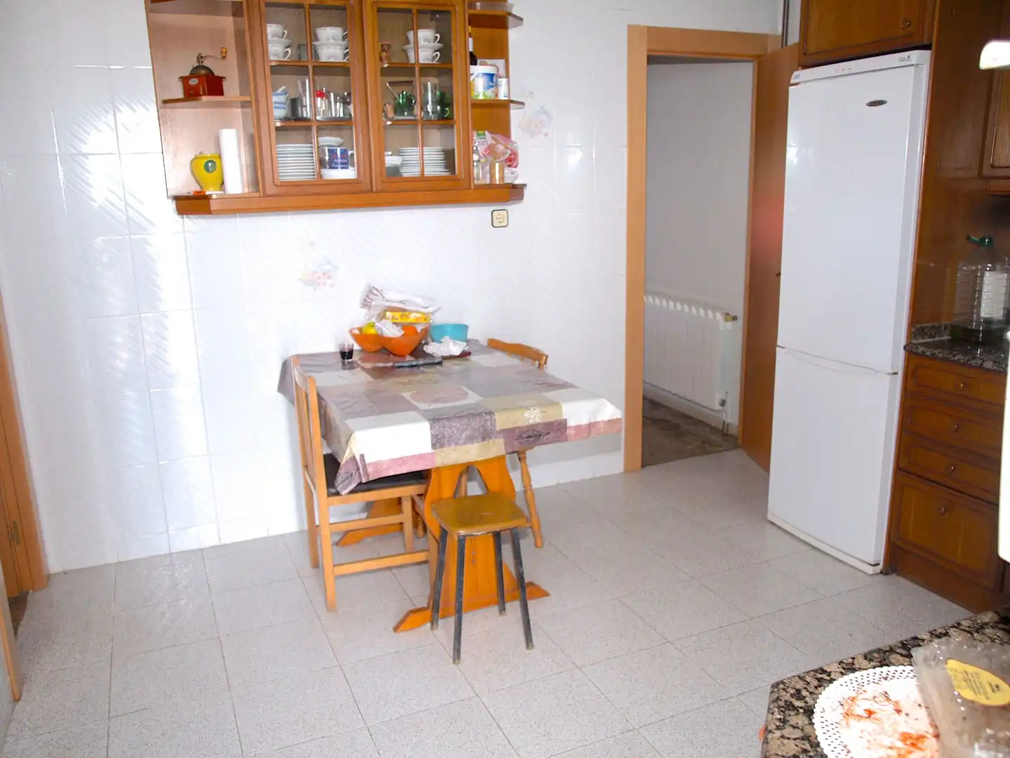 Cuina de Casa o xalet en venda en Terrassa amb Jardí privat, Terrassa i Traster