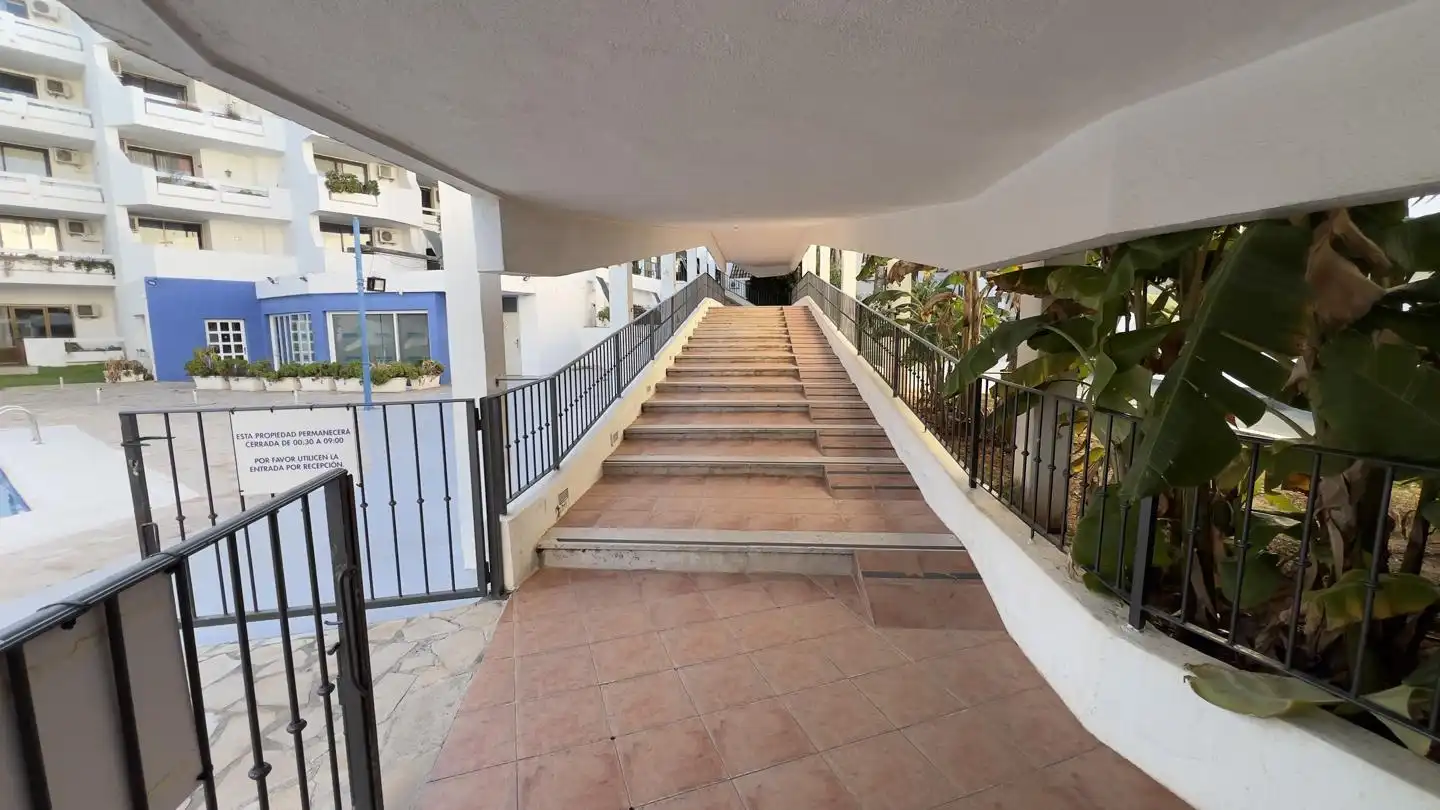 Flat for sale in Alcalà de Xivert  with Air Conditioner, Private garden and Terrace