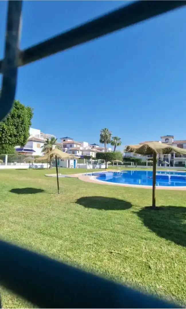 Jardín de Ático de alquiler en Vera con Aire acondicionado, Jardín privado y Piscina