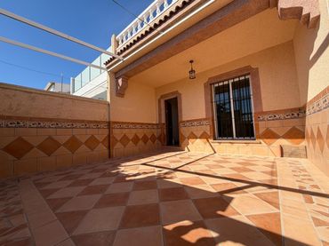 Adosado en venta en Caballero Bonald - San José Obrero - Guadalcacín