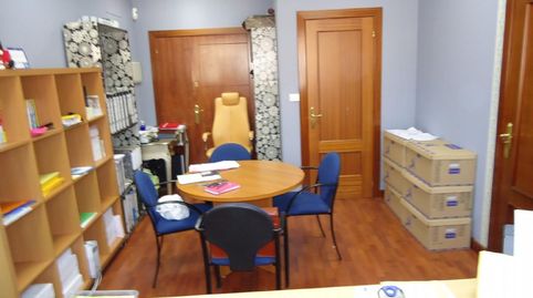 Foto 3 von Büro zum Verkauf in Pozokoetxe, Basauri