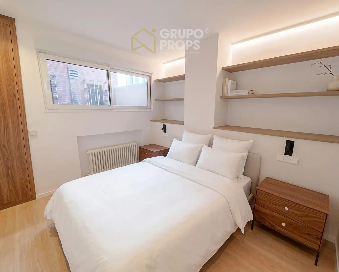 Habitación de Apartamento en venta en Madrid con Calefacción y Amueblado