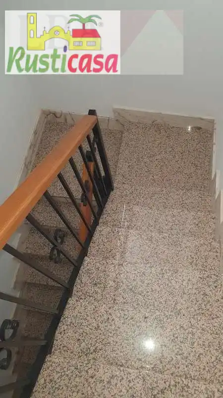 Pis en venda en Baños de la Encina amb Aire condicionat i Moblat