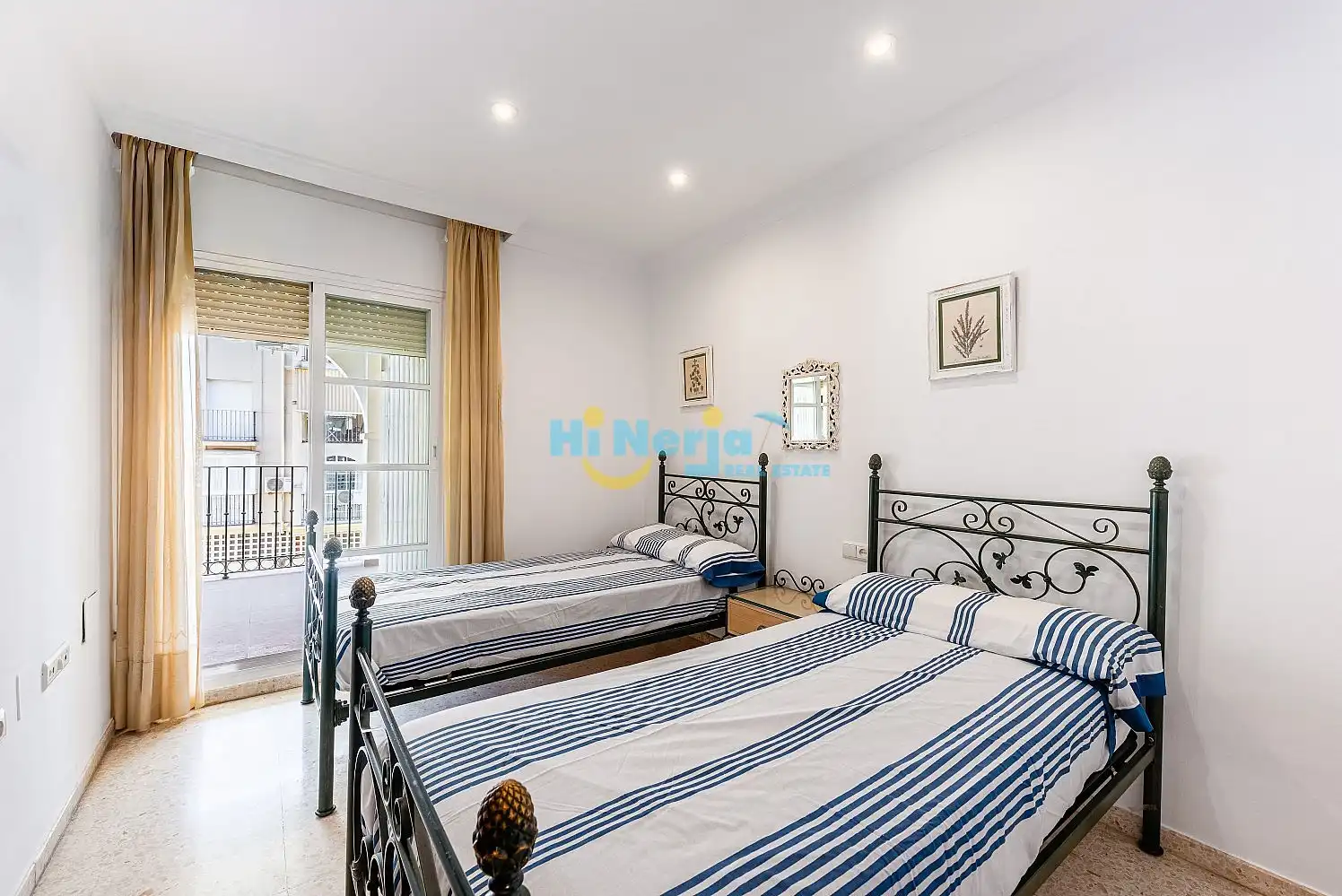 Apartamento con piscina en venta en Torre del Mar, imagen 19