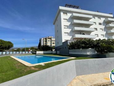Apartment mit Pool zum Verkauf in Avenida De La Platja 105 3 1 105