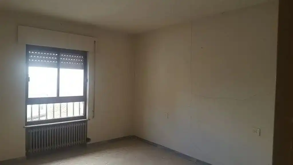 Habitación de Piso en venta en Villoruela con Calefacción y Amueblado