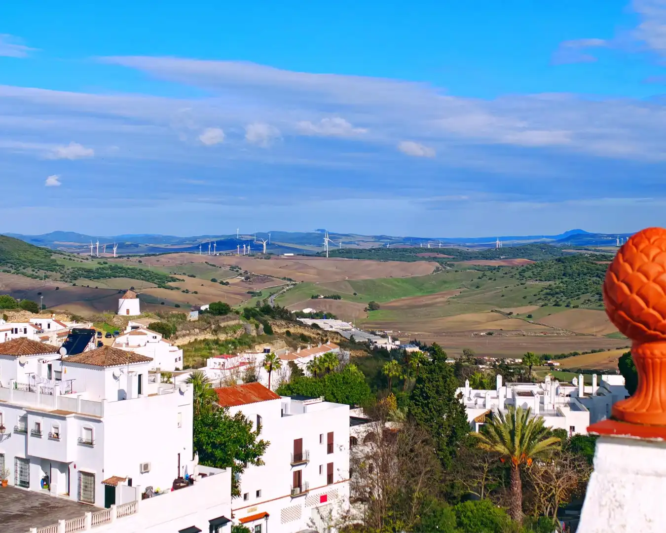 Vista exterior de Casa o xalet en venda en Vejer de la Frontera amb Aire condicionat, Terrassa i Moblat