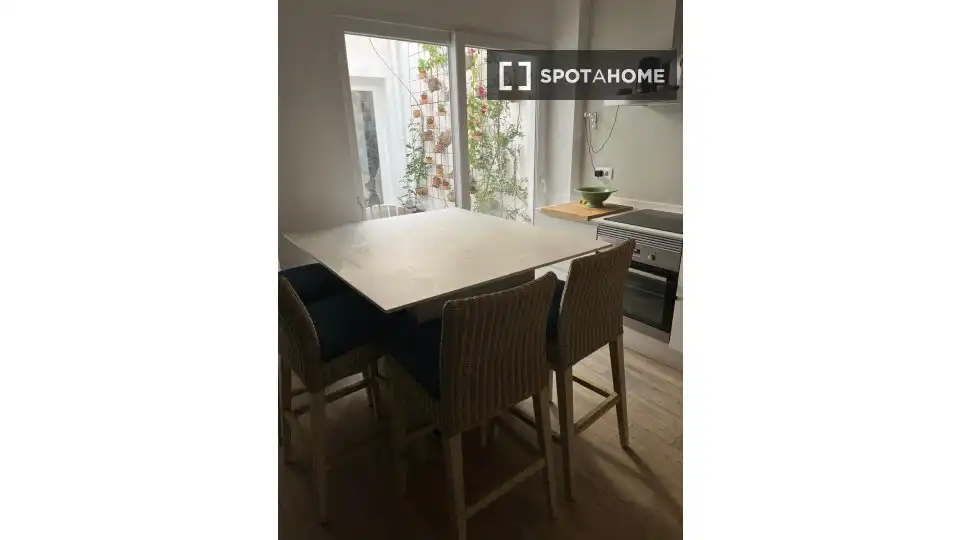 Habitación en El Cabanyal - El Canyamelar